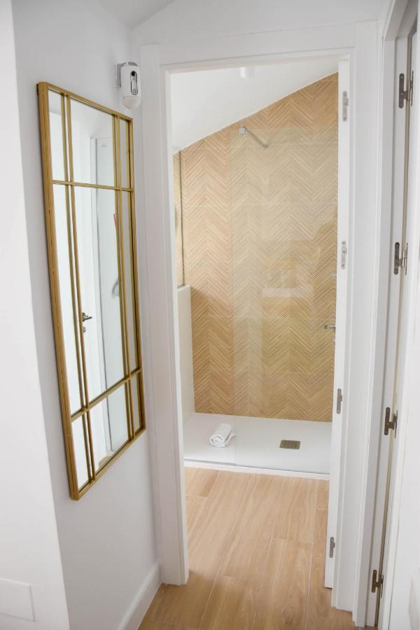 Holidays2Malaga Trinidad Renovated 1 Bedroom Penthouse Close To City Center Eksteriør billede